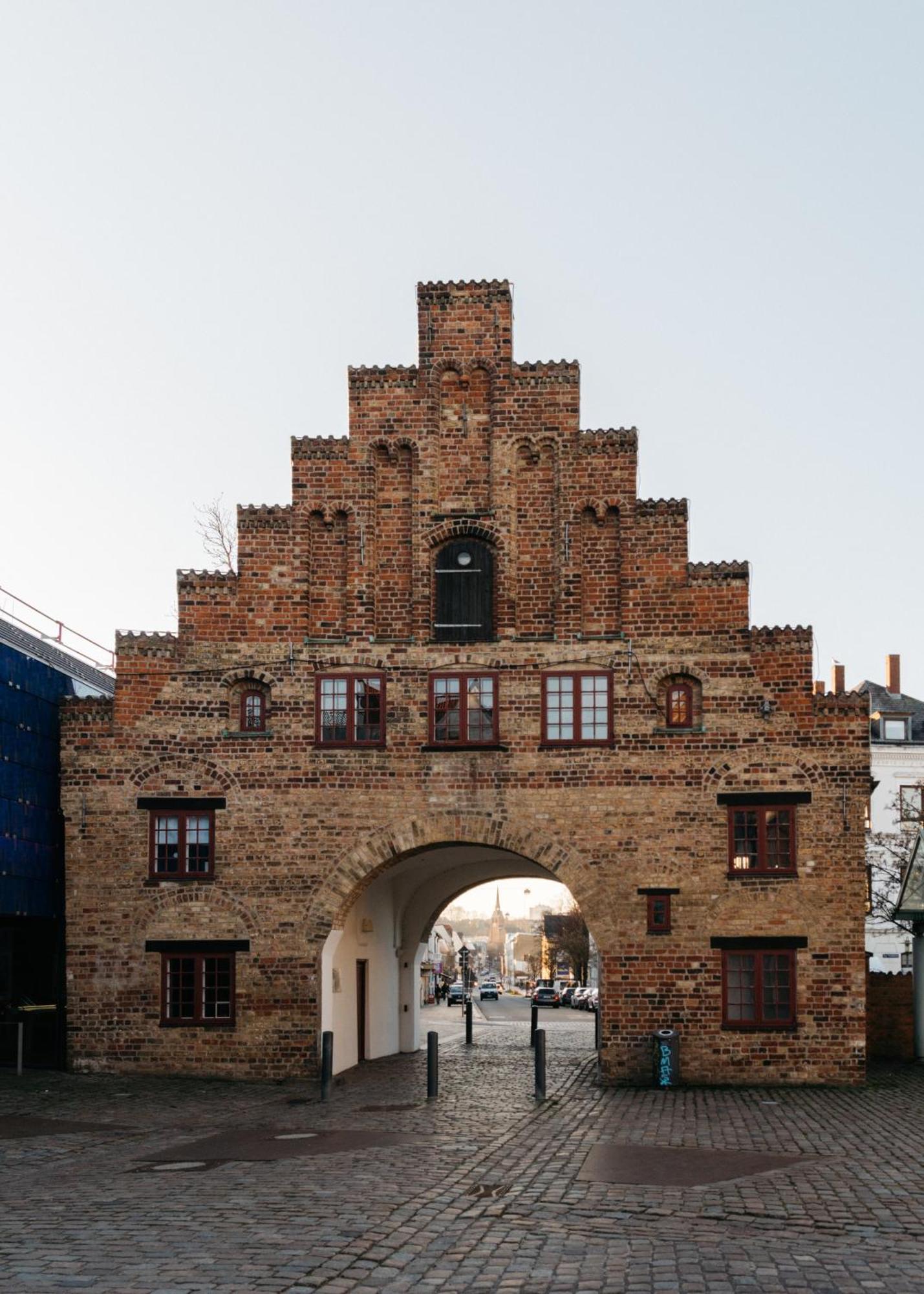 Grosses Apartment Mit 2 Balkonen Zentral Am Nordertor Flensburg Exteriér fotografie